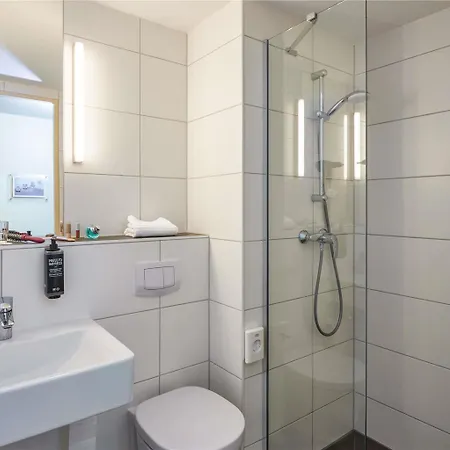 Ibis Budget Hotel *
